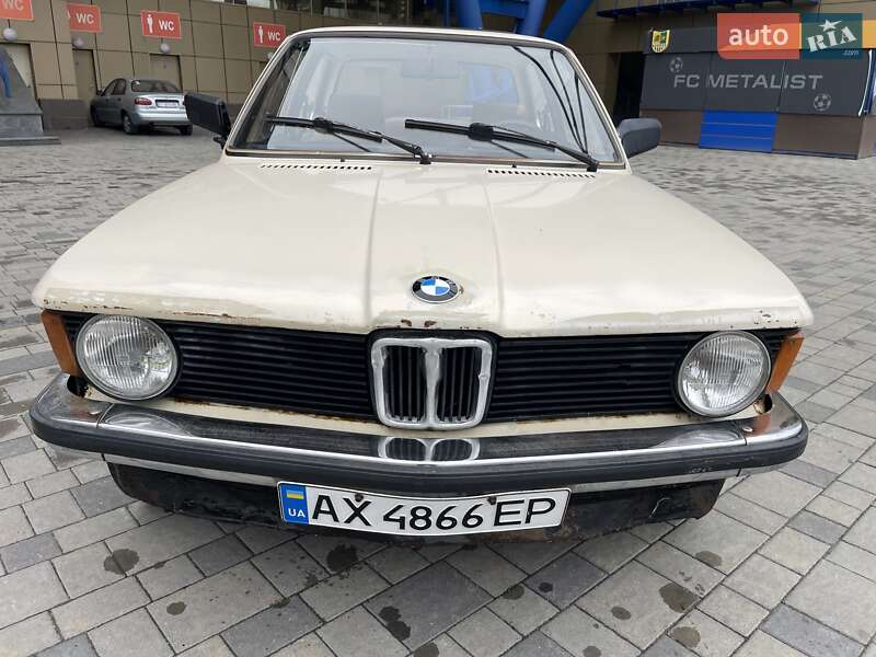 Седан BMW 315 1983 в Харькове