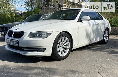 BMW 320 2010 BMW 320 2010