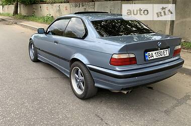 Купе BMW 325 1993 в Одессе