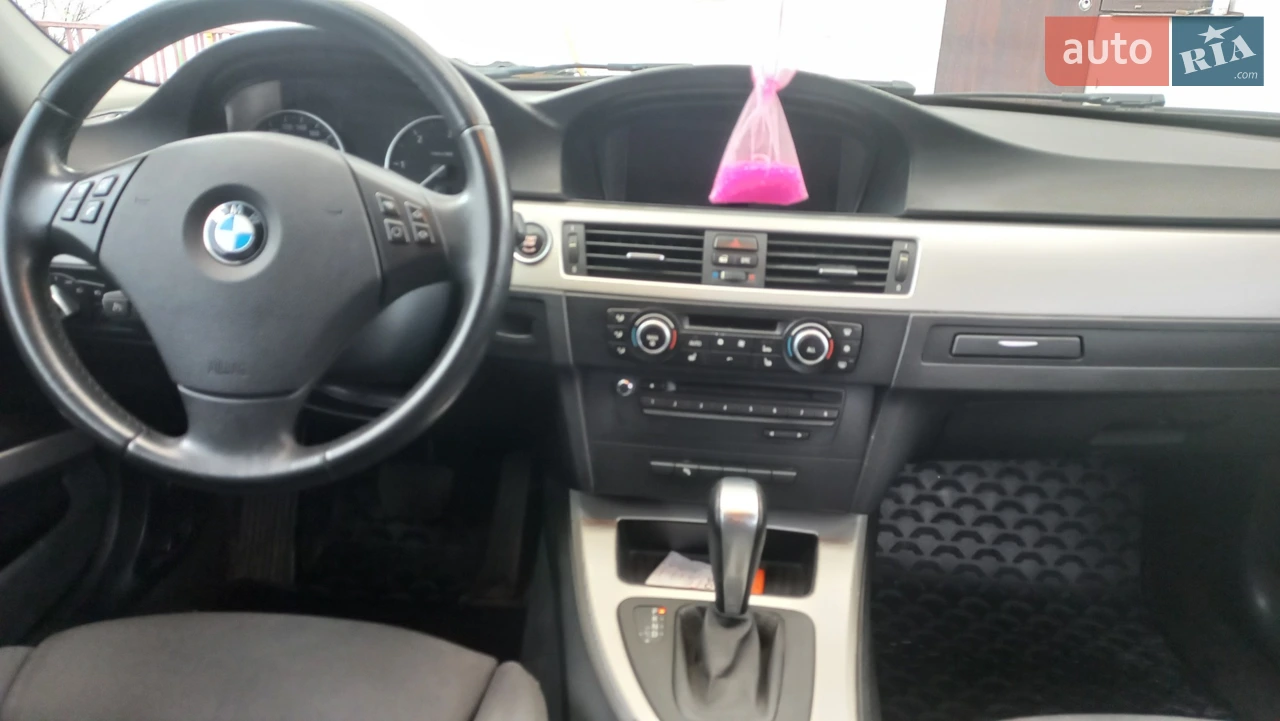 2010 BMW 3er - мініатюра 22