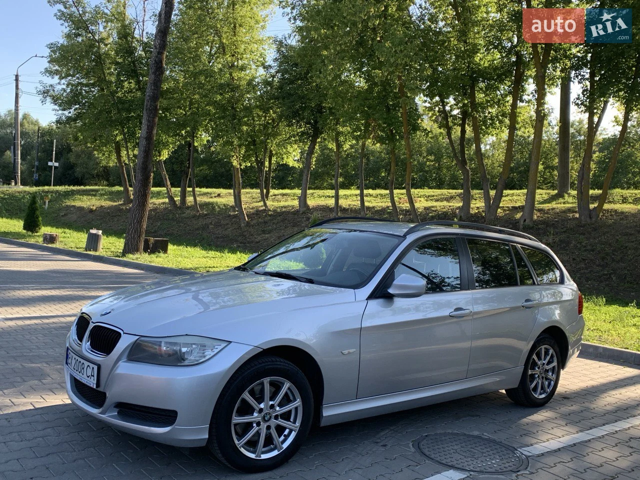 2010 BMW 3er - мініатюра 20