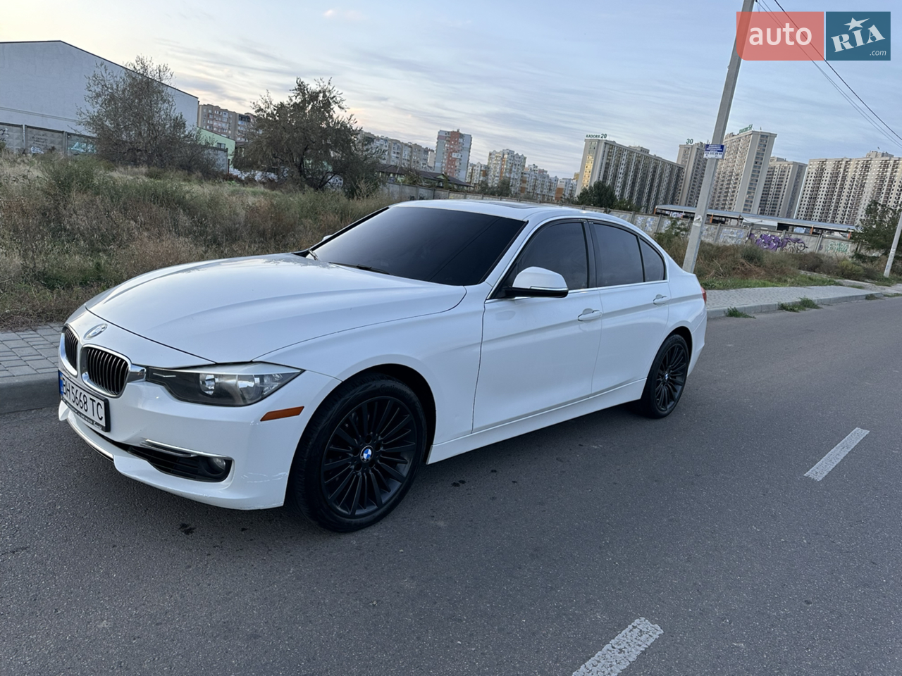 2012 BMW 3er - мініатюра 21