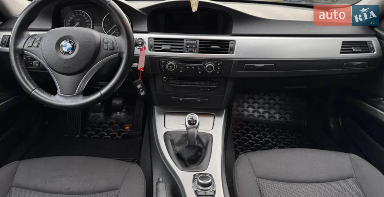 2010 BMW 3er - мініатюра 13