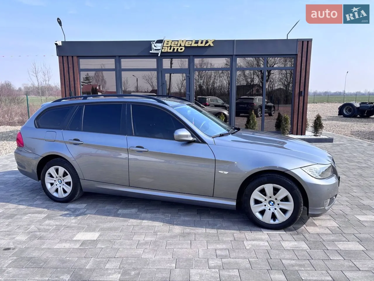 2010 BMW 3er - мініатюра 39