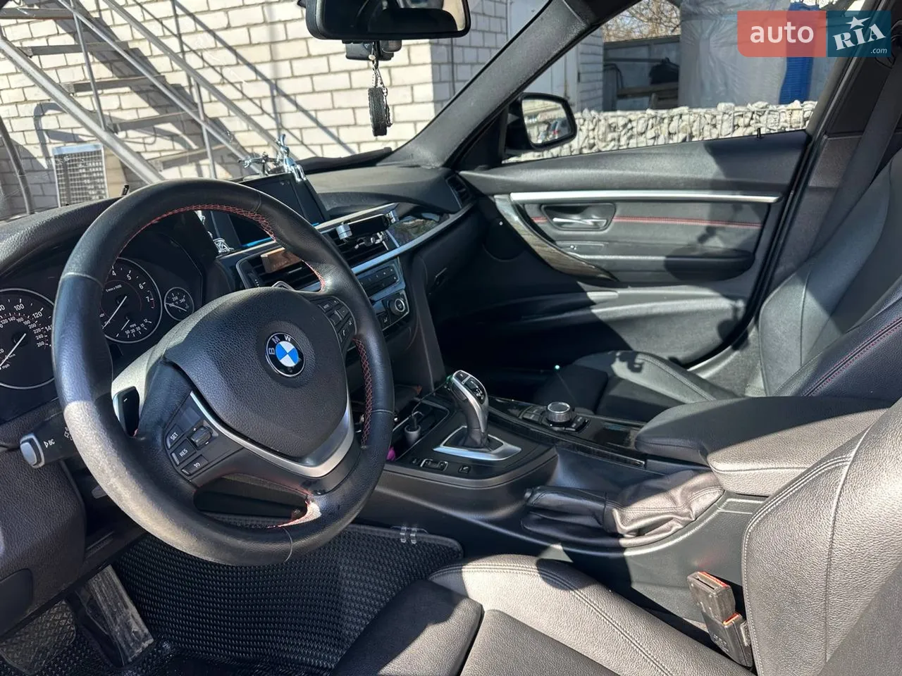 2016 BMW 3er - мініатюра 16