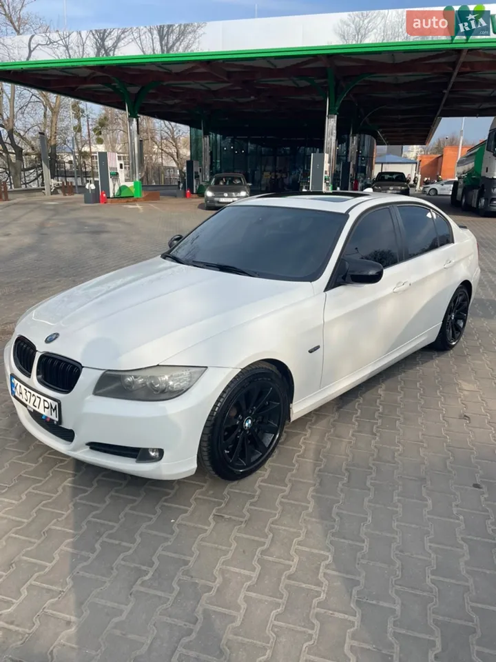 2011 BMW 3er - мініатюра 35