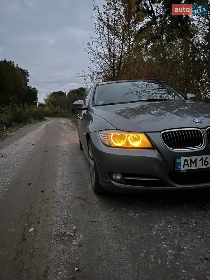 2012 BMW 3er - мініатюра 18