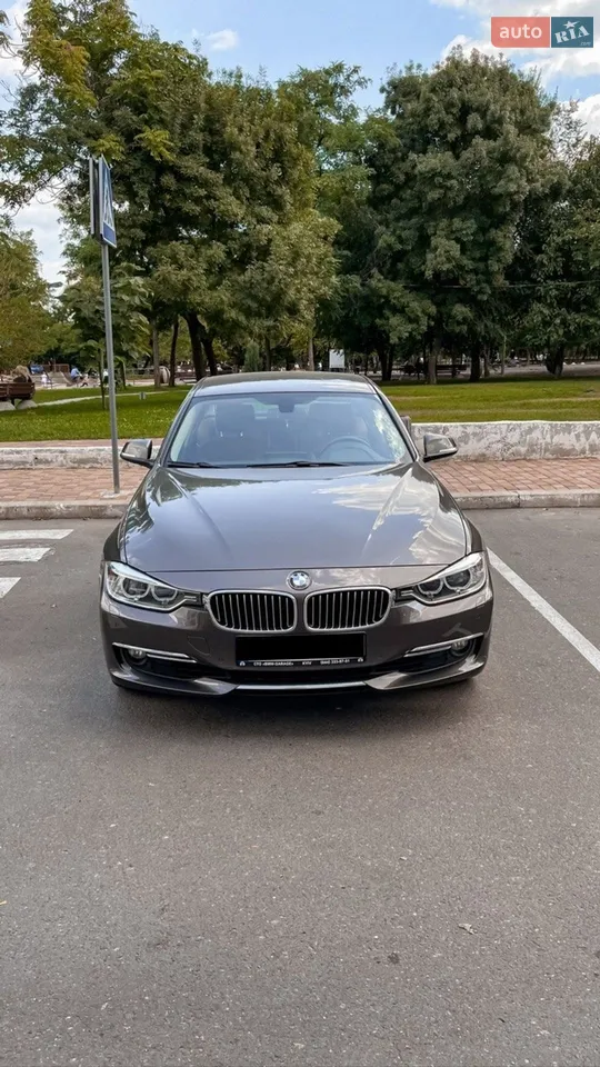 2012 BMW 3er - мініатюра 12