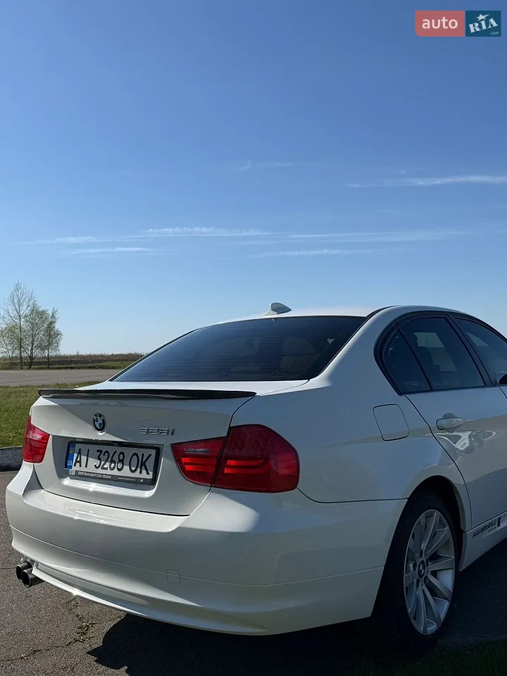 2011 BMW 3er - мініатюра 32