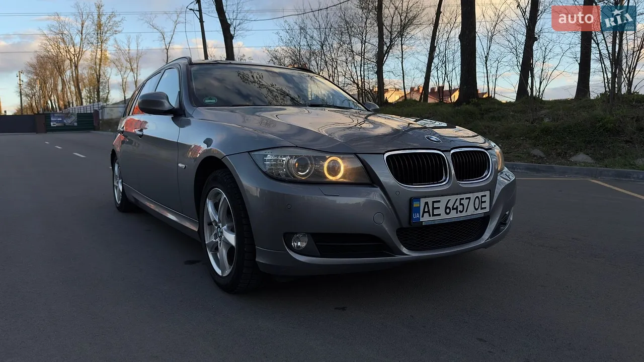 2010 BMW 3er - мініатюра 22