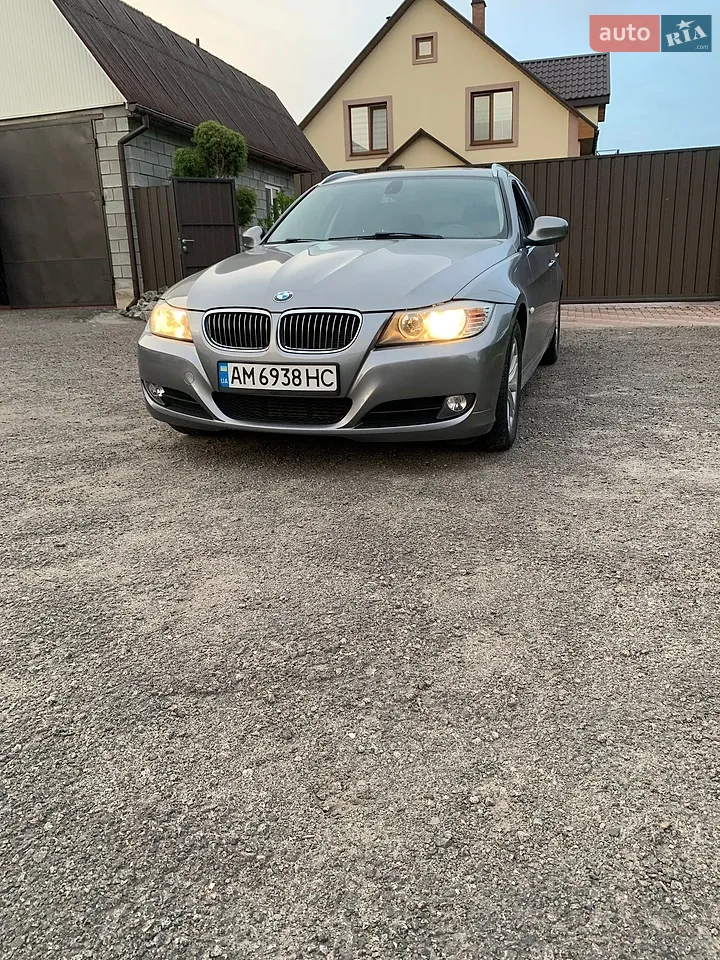 2010 BMW 3er - мініатюра 22