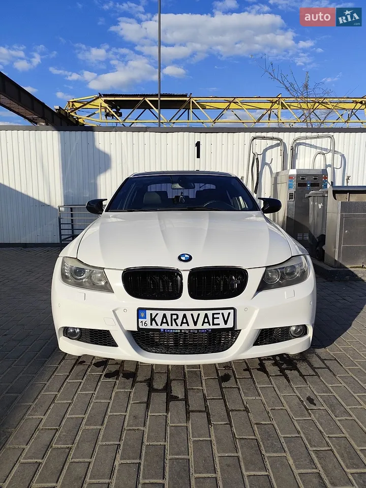 2011 BMW 3er - мініатюра 10