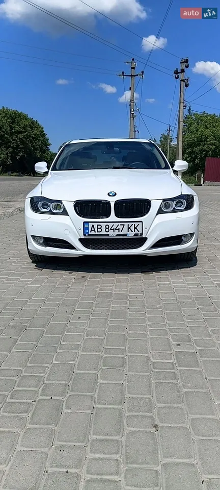 2010 BMW 3er - мініатюра 26