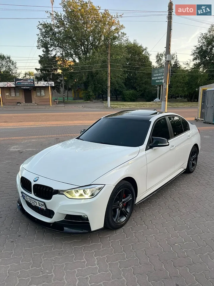 2012 BMW 3er - мініатюра 17