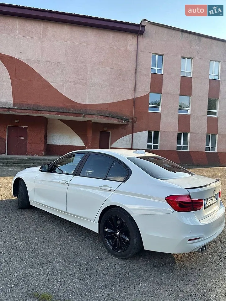 2016 BMW 3er - мініатюра 13