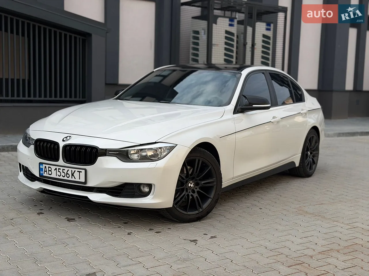 2012 BMW 3er - мініатюра 28