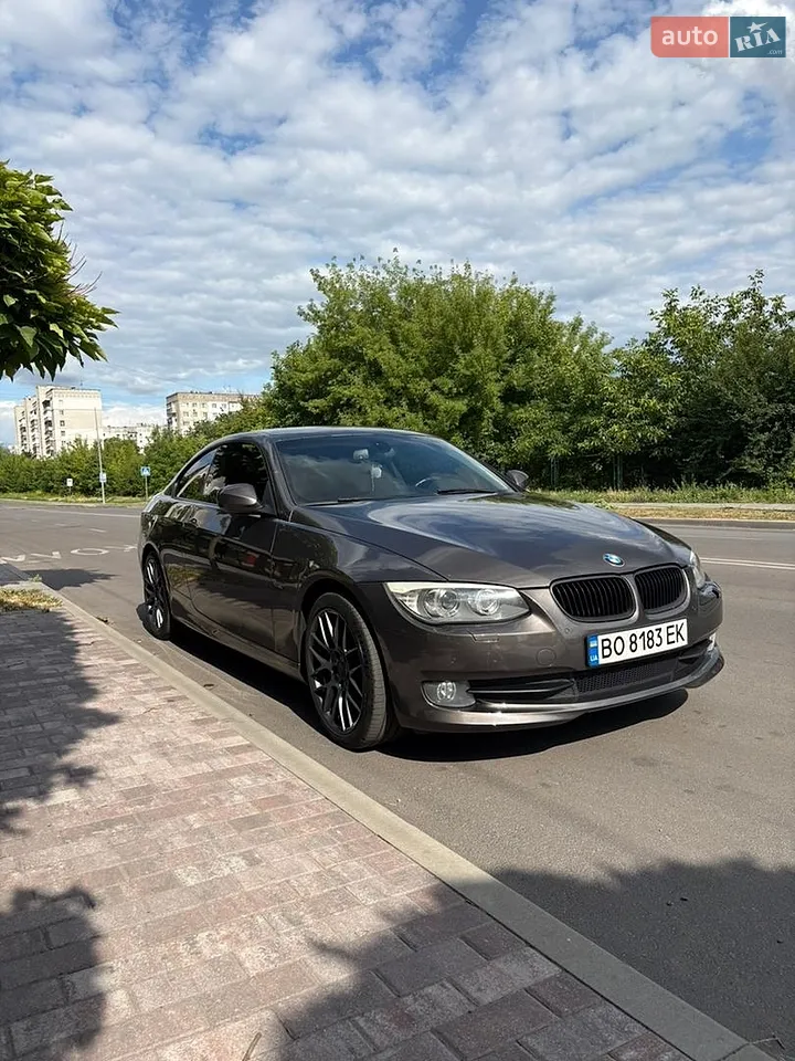 2010 BMW 3er - мініатюра 12