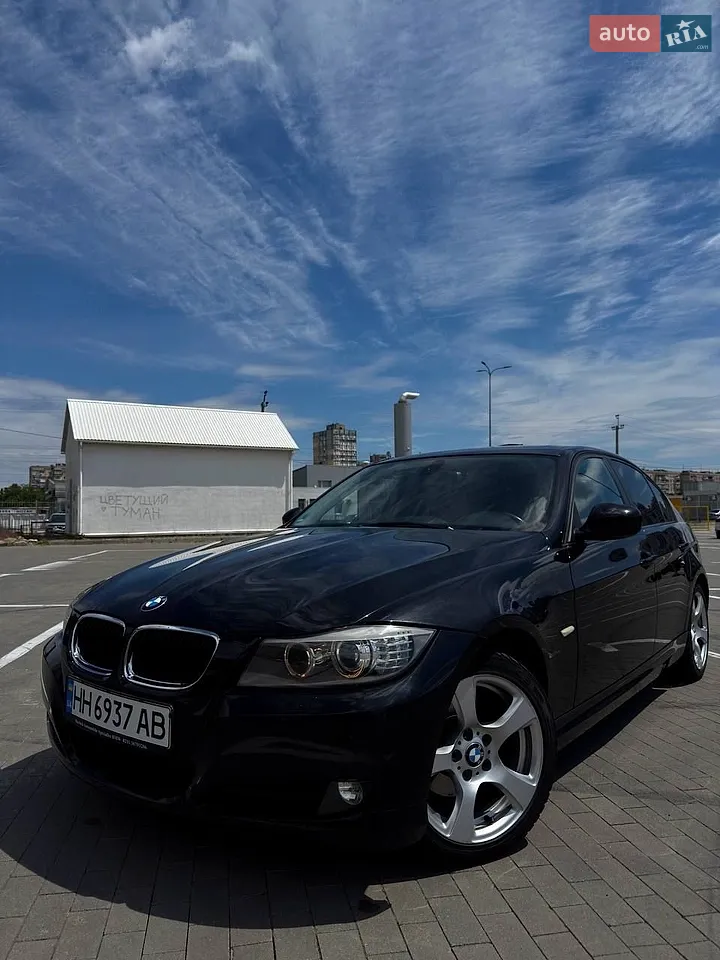 2010 BMW 3er - мініатюра 10
