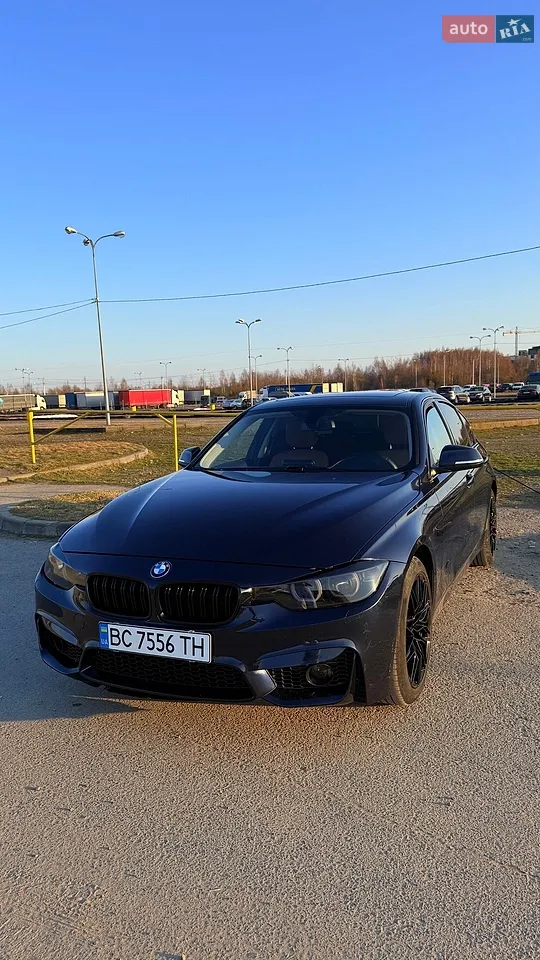 2012 BMW 3er - мініатюра 18