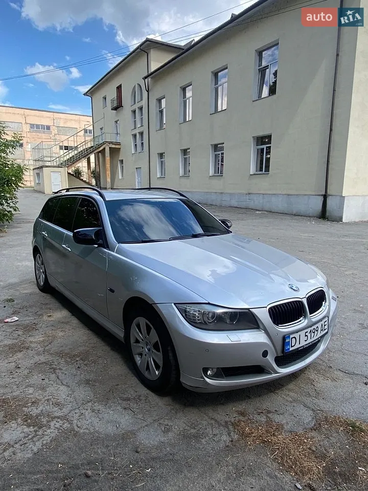 2010 BMW 3er - мініатюра 16