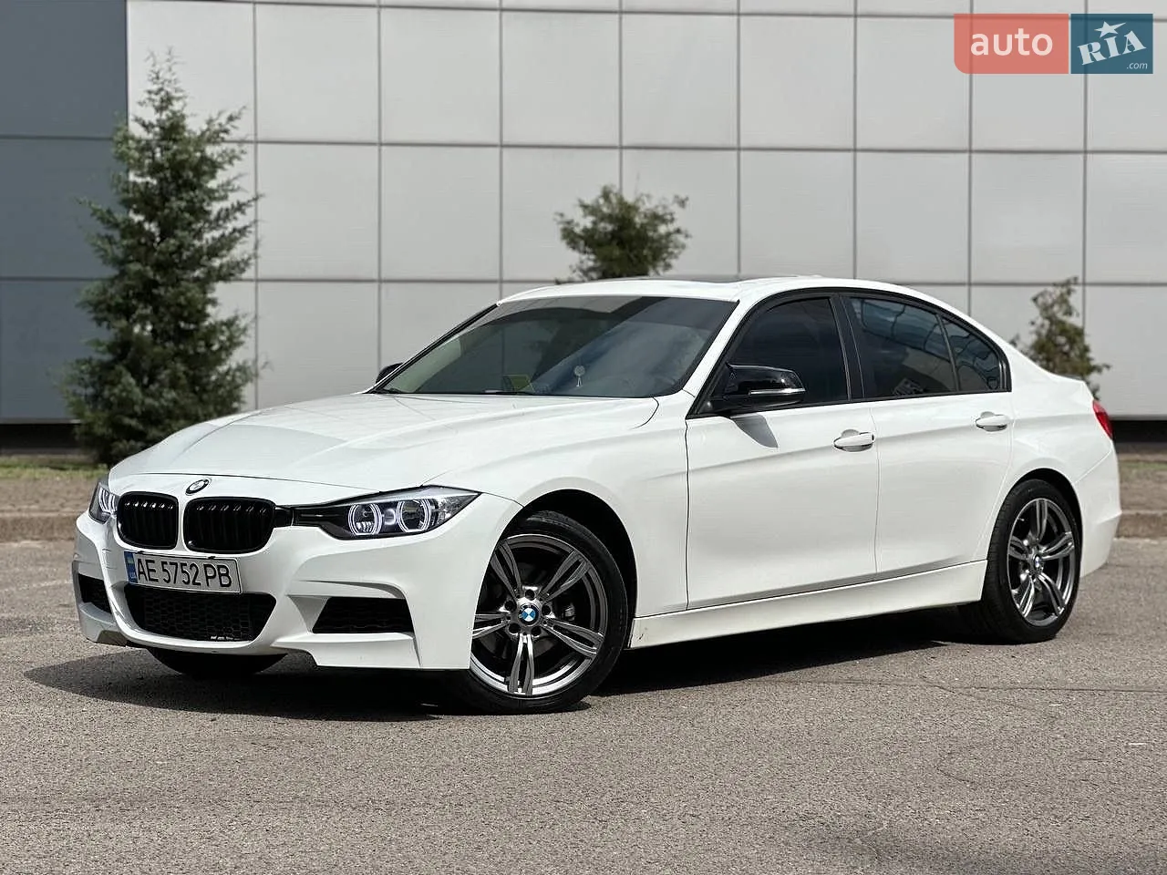 2012 BMW 3er - мініатюра 12