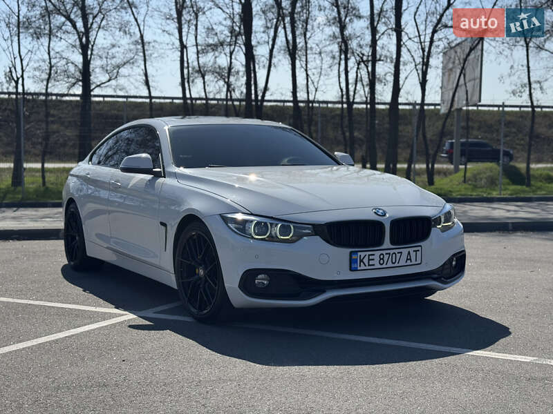 Купе BMW 4 Series Gran Coupe 2017 в Днепре фото 6 Купе BMW 4 Series Gran Coupe 2017 в Днепре