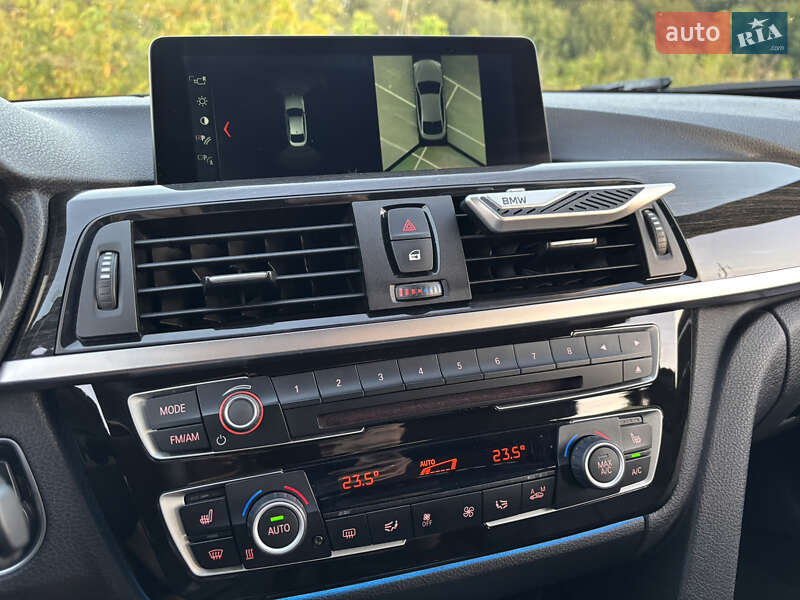 Купе BMW 4 Series Gran Coupe 2015 в Киеве фото 37 Купе BMW 4 Series Gran Coupe 2015 в Киеве