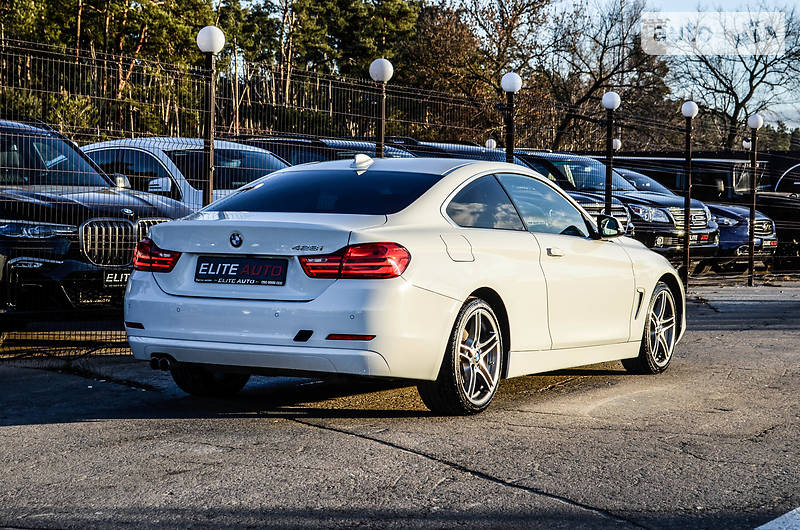 Купе BMW 4 Series 2015 в Києві