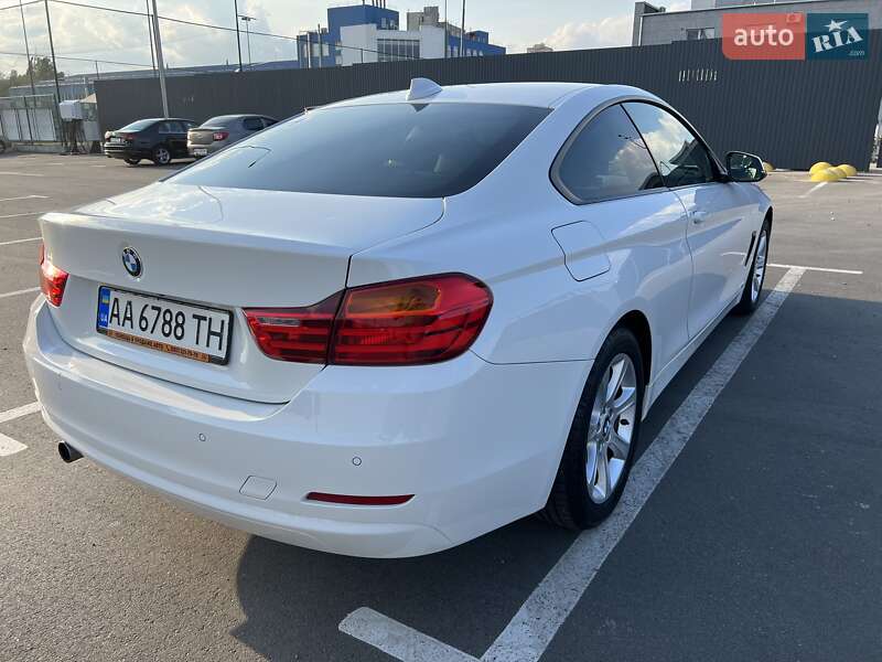 Купе BMW 4 Series 2015 в Киеве