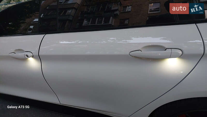 Купе BMW 4 Series 2015 в Киеве