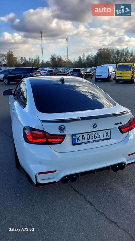 Купе BMW 4 Series 2015 в Киеве