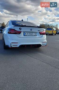 Купе BMW 4 Series 2015 в Києві