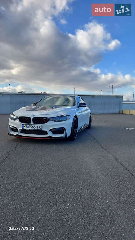 Купе BMW 4 Series 2015 в Киеве