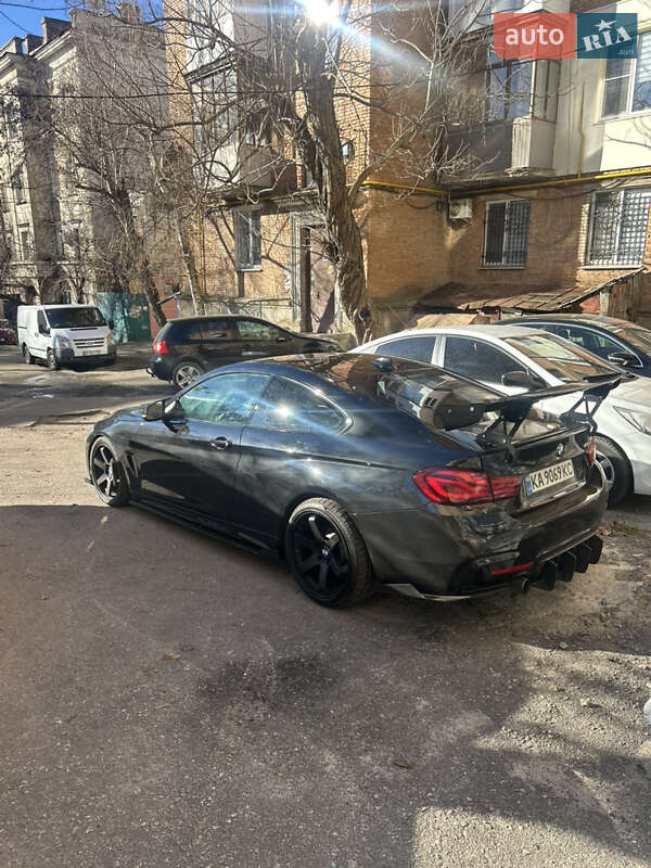 Купе BMW 4 Series 2016 в 