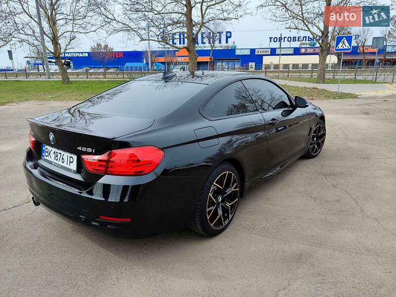 Купе BMW 4 Series 2015 в Николаеве