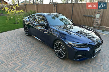 Купе BMW 4 Series 2022 в 