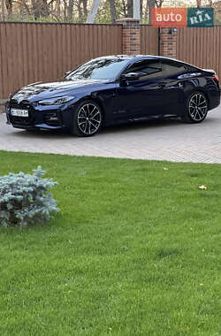 Купе BMW 4 Series 2022 в 