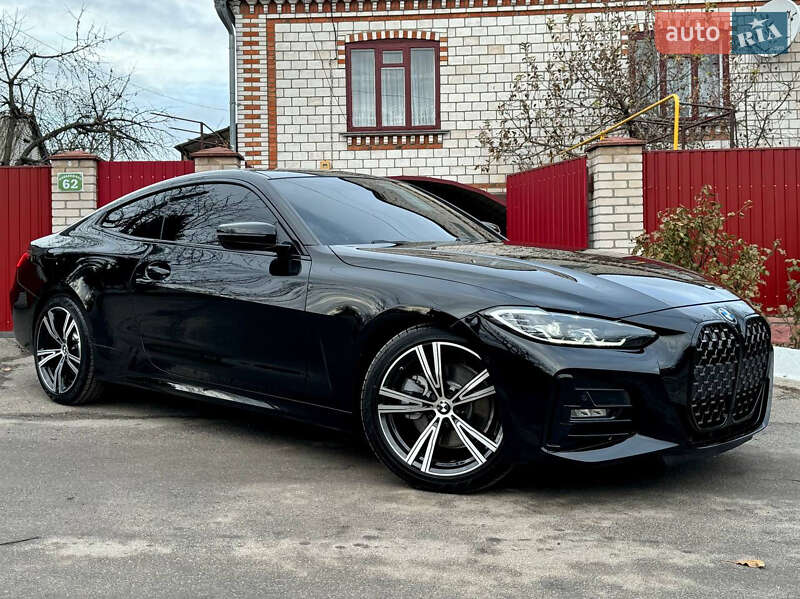 Купе BMW 4 Series 2022 в 