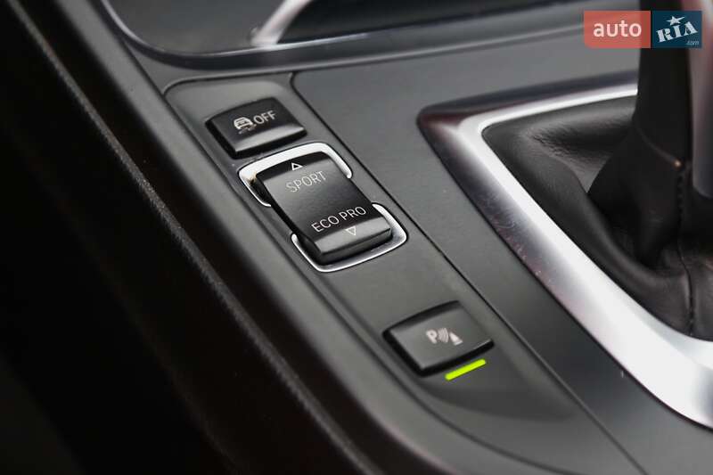 Кабриолет BMW 4 Series 2015 в Киеве фото 23 Кабриолет BMW 4 Series 2015 в Киеве