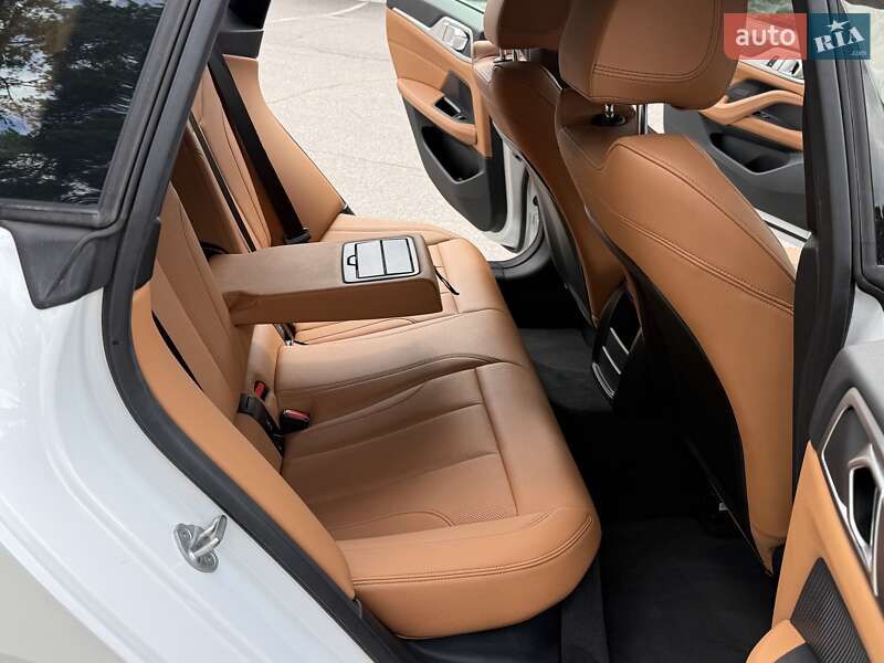 Купе BMW 4 Series 2023 в Киеве фото 24 Купе BMW 4 Series 2023 в Киеве