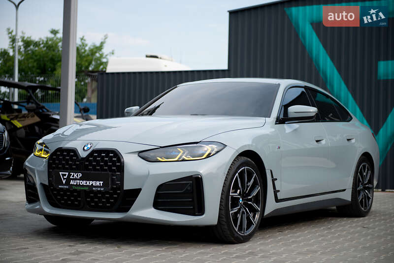 Купе BMW 4 Series 2023 в Мукачевому