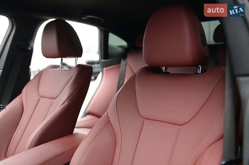 Купе BMW 4 Series 2023 в Мукачевому