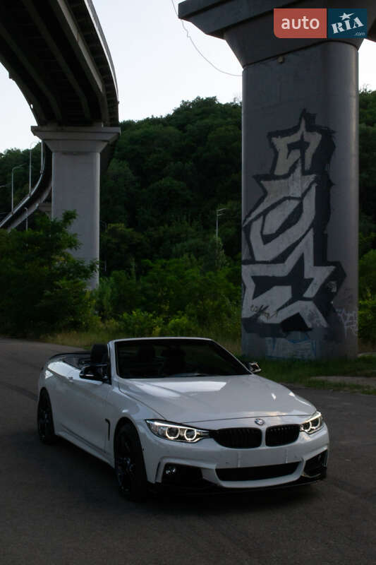 Кабриолет BMW 4 Series 2016 в 