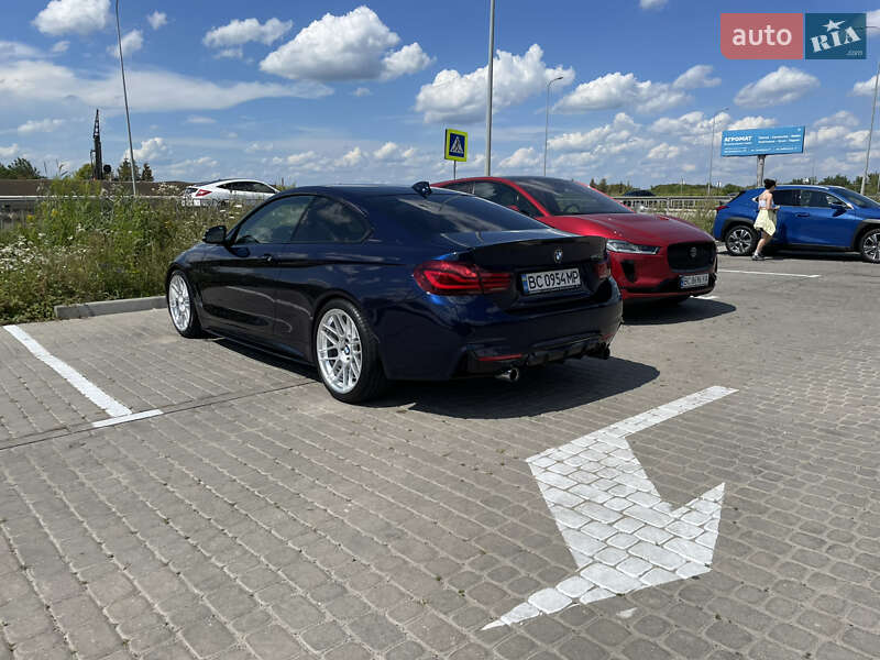 Купе BMW 4 Series 2017 в Львове