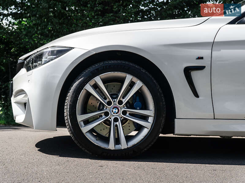 Кабріолет BMW 4 Series 2015 в Ужгороді