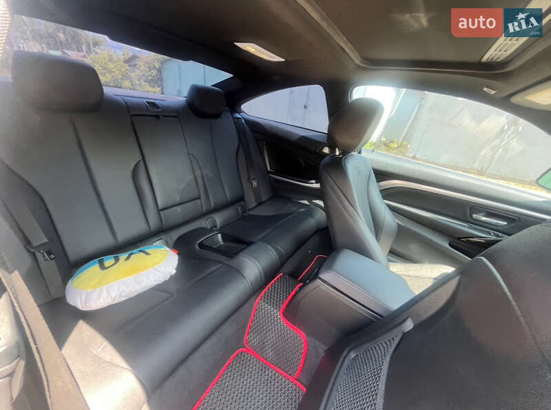 Купе BMW 4 Series 2016 в Киеве