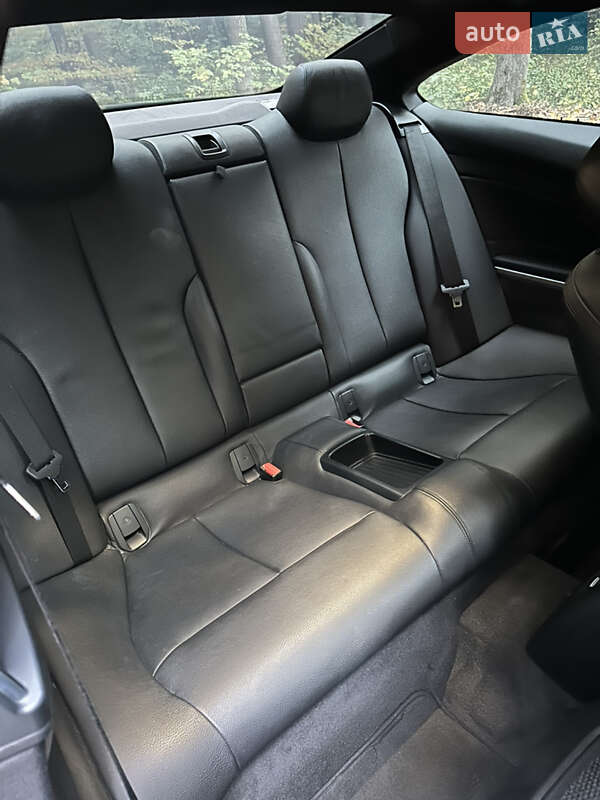 Купе BMW 4 Series 2016 в Умані