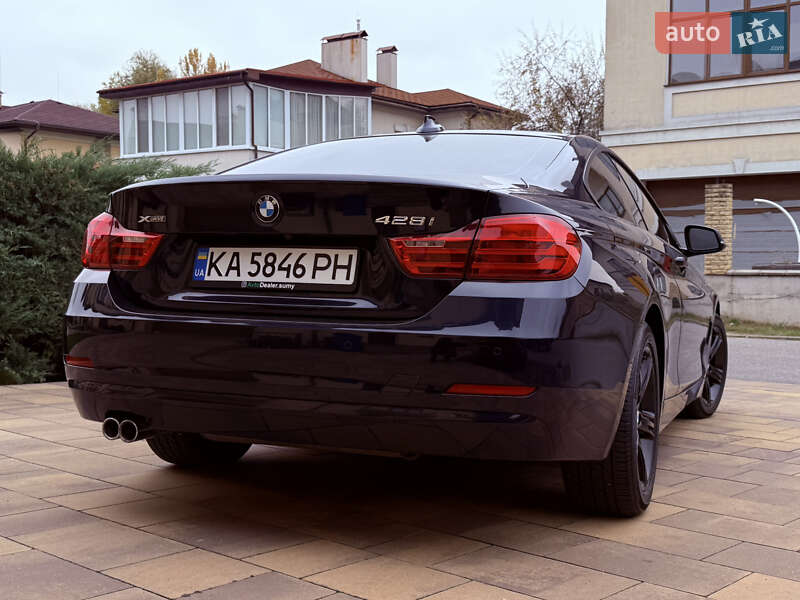 Купе BMW 4 Series 2013 в Києві