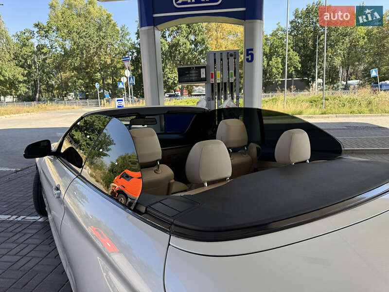Кабриолет BMW 4 Series 2013 в Киеве