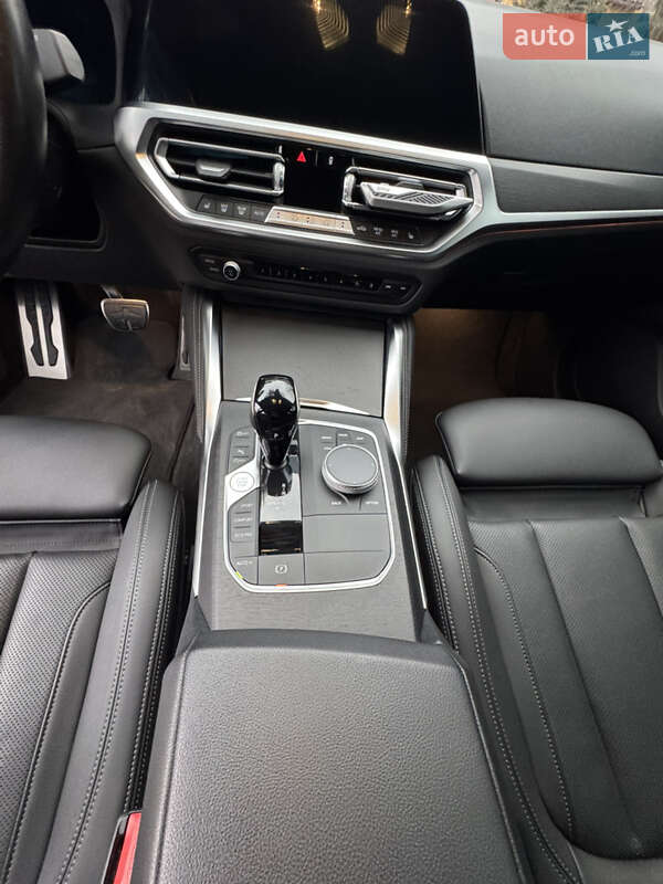 Купе BMW 4 Series 2022 в Вышгороде